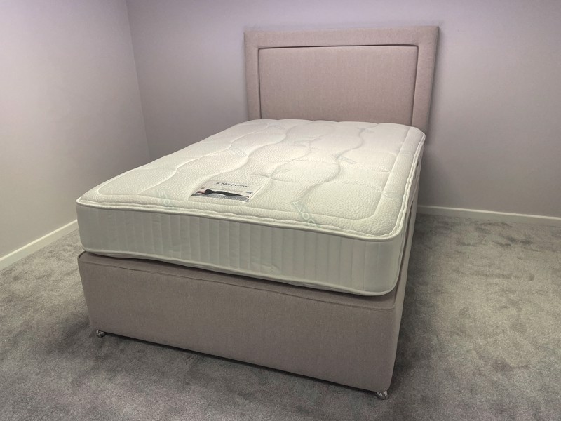 Sleepeezee Double Size - CLEARANCE - Queens Oat Orchid Headboard and Dual Seasons Divan Bed