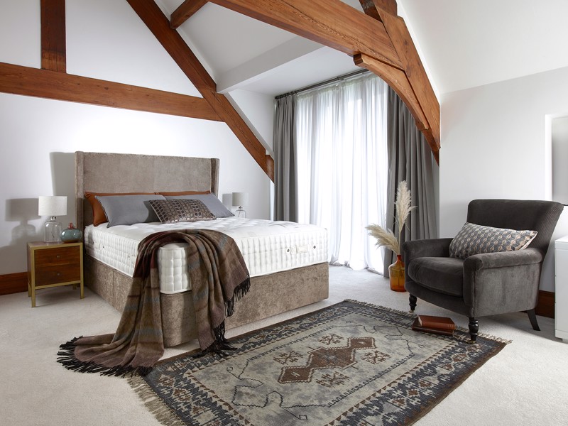 Harrison Spinks Quartz Divan Bed