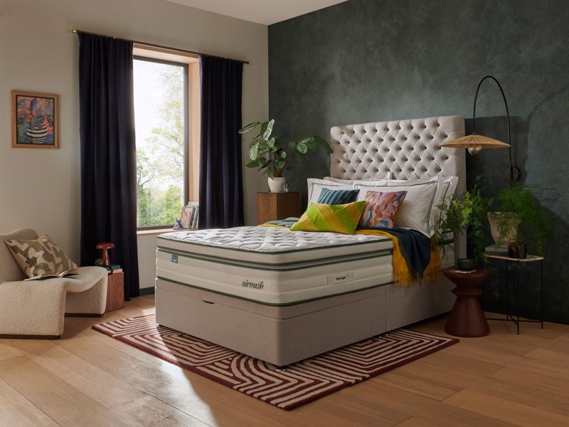 Silentnight Airmesh Luxury Divan Bed
