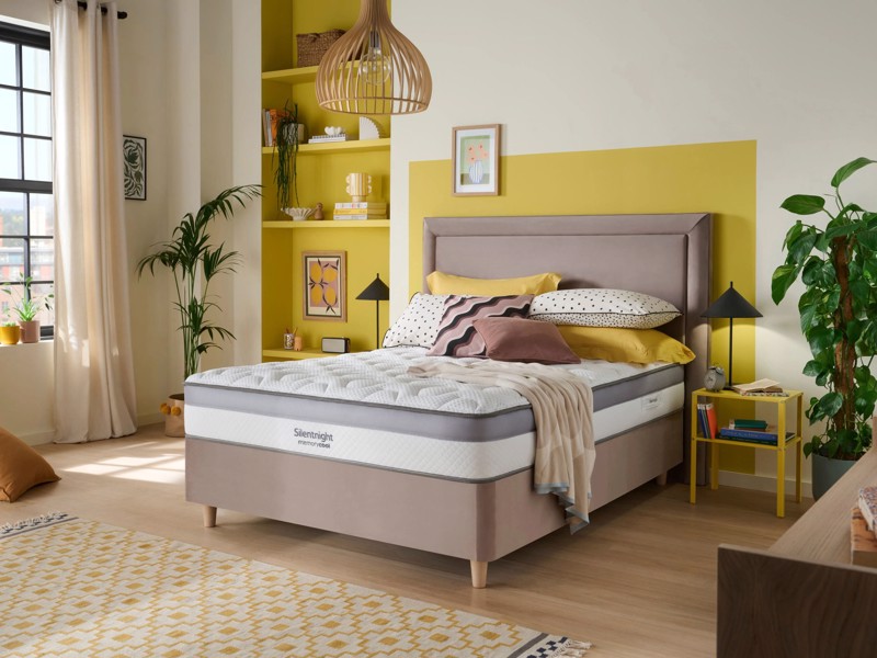Silentnight Memory Cool 1000 Divan Bed