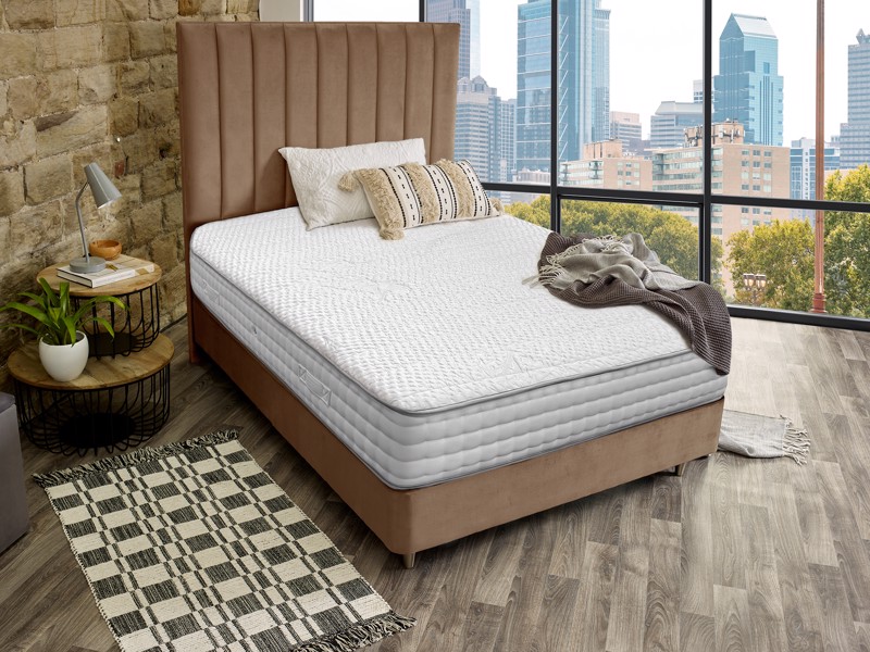 Lewis & Jones Serenity Deluxe Small Double Divan Bed