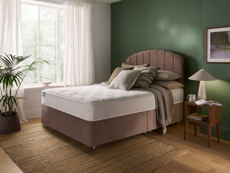 Silentnight Eleanor Comfort Divan Bed
