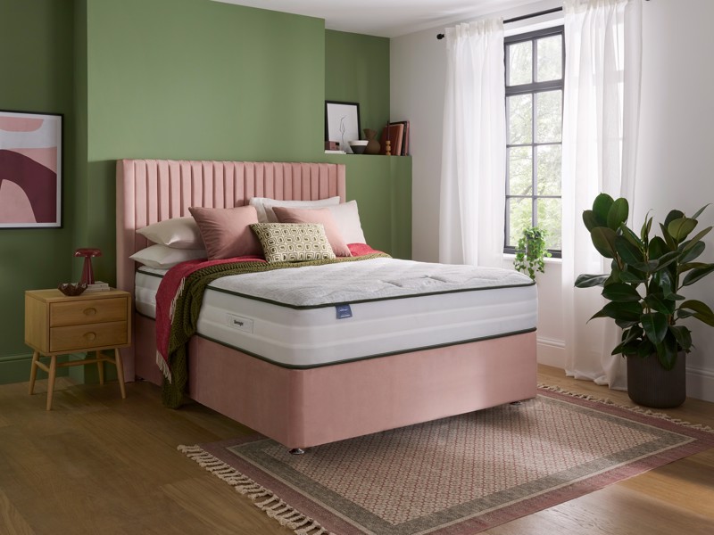 Silentnight Taylor Comfort Plus Divan Bed