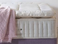 Hypnos alpaca deals comfort layer