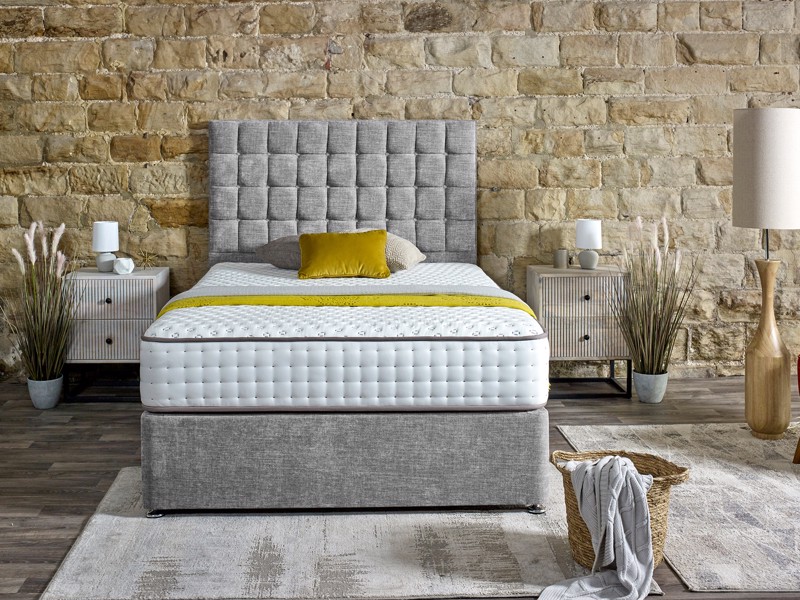 Lewis & Jones Cheltenham Deluxe Divan Bed Land of Beds